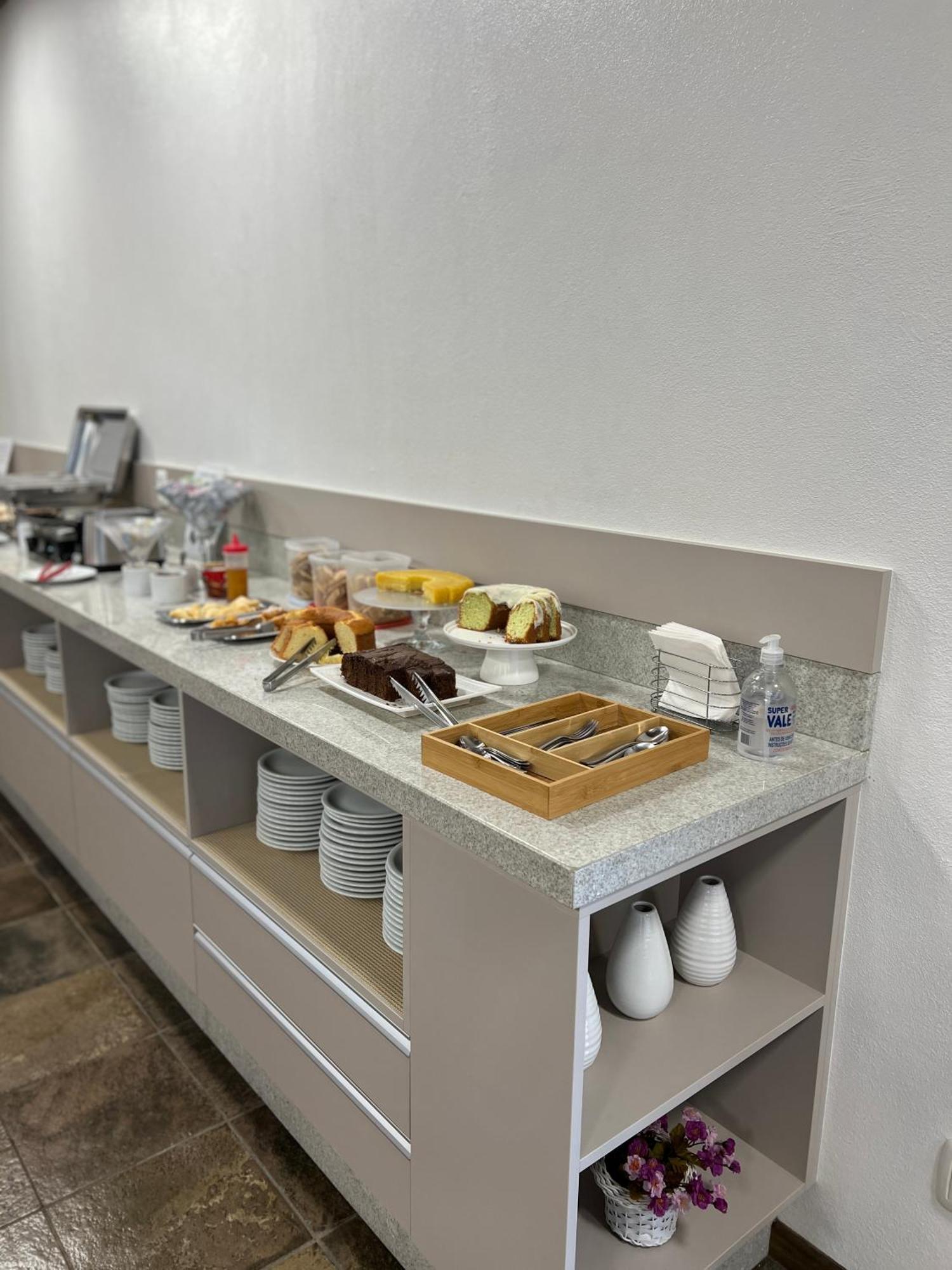 Hotel Somensi เบงโต กองซัลเวส ภายนอก รูปภาพ