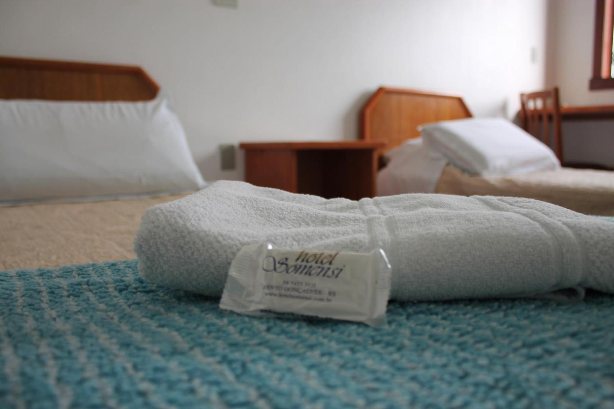 Hotel Somensi เบงโต กองซัลเวส ภายนอก รูปภาพ